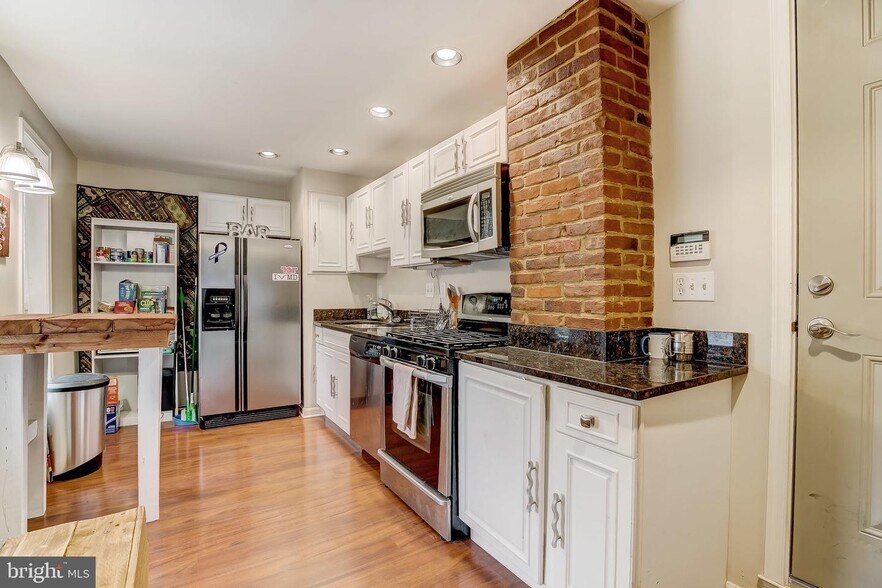 More Photos Of 1125 S Charles St, Baltimore Storefront Retail Residential For Sale