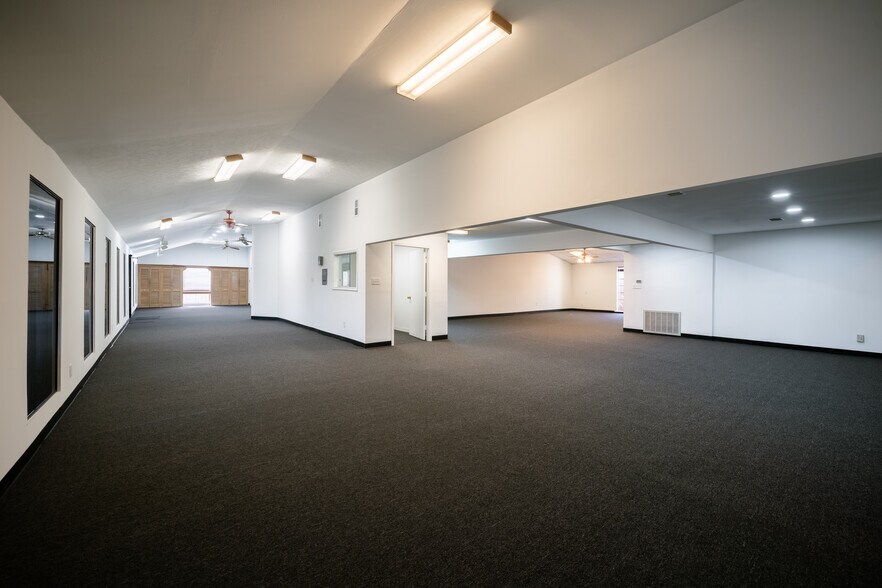 More Photos Of 2534 Walnut Bend Ln, Houston Medical For Lease
