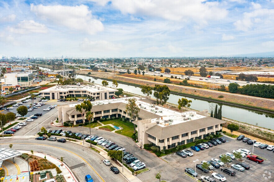 More Photos Of 500 E Carson Plaza Dr, Carson Office Residential For Lease