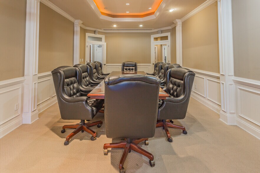 More Photos Of 3222 Ocoee St, Cleveland Medical For Sale