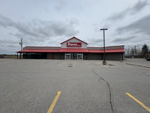 More Photos Of 1780 Wharncliffe Rd S, London Freestanding For Sale