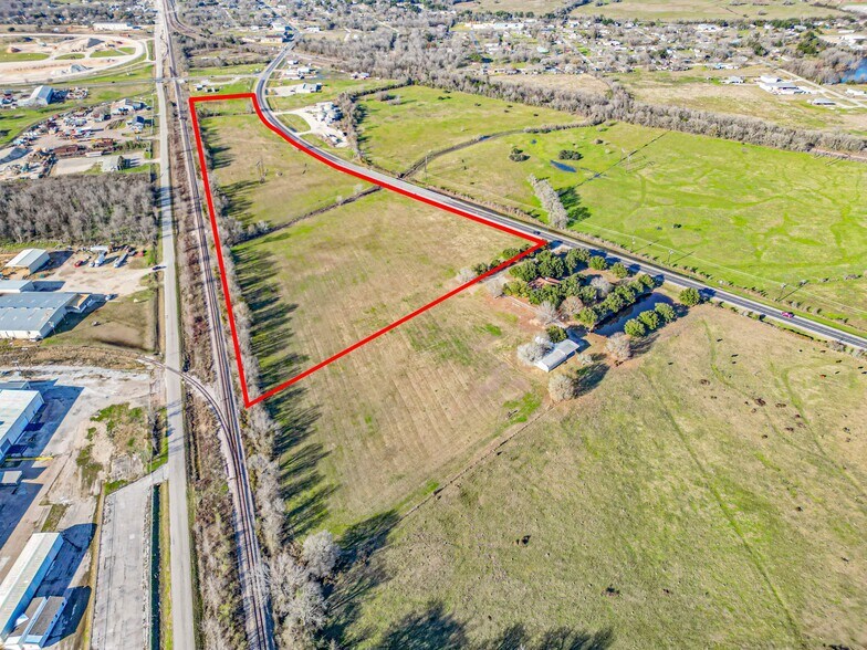 More Photos Of S. Business Highway 6, Navasota Land For Sale