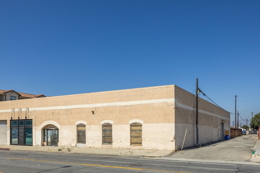 More Photos Of 205 N Park Ave, Pomona Warehouse For Lease