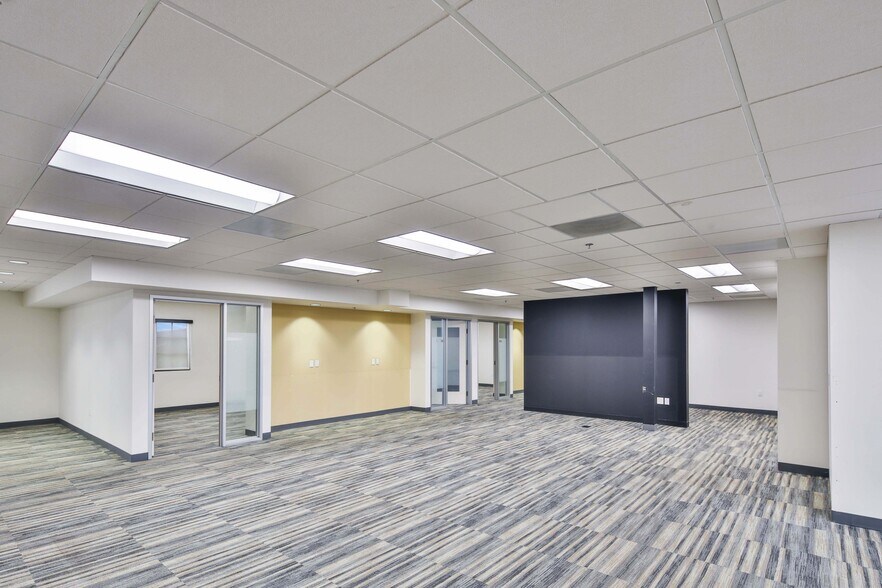 More Photos Of 275 N Brea Blvd, Brea Medical For Lease