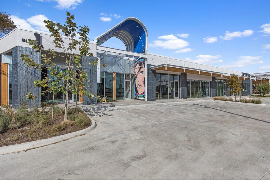 More Photos Of 600 N Shepherd Dr, Houston Office For Lease
