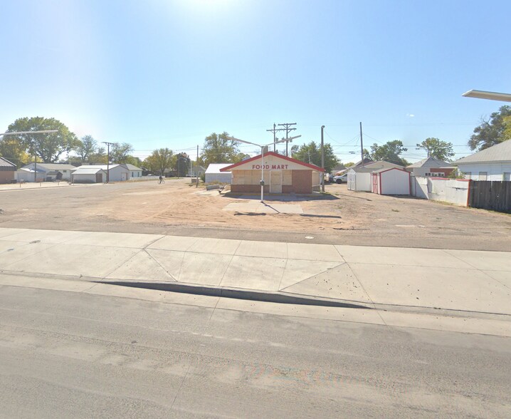 More Photos Of 403 W Main St, Sterling Service Station For Sale