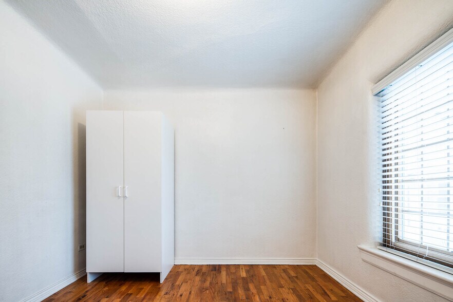 More Photos Of 127 N Pearl St, Denver Multifamily For Sale