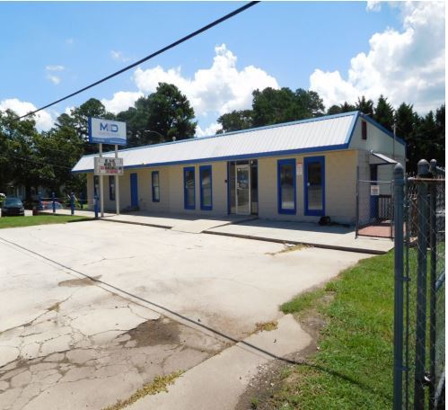 More Photos Of 5303 Brown's Bridge Rd, Gainesville Office Residential For Lease