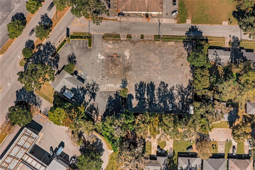 More Photos Of 9602 White Bluff Rd, Savannah Convenience Store For Sale