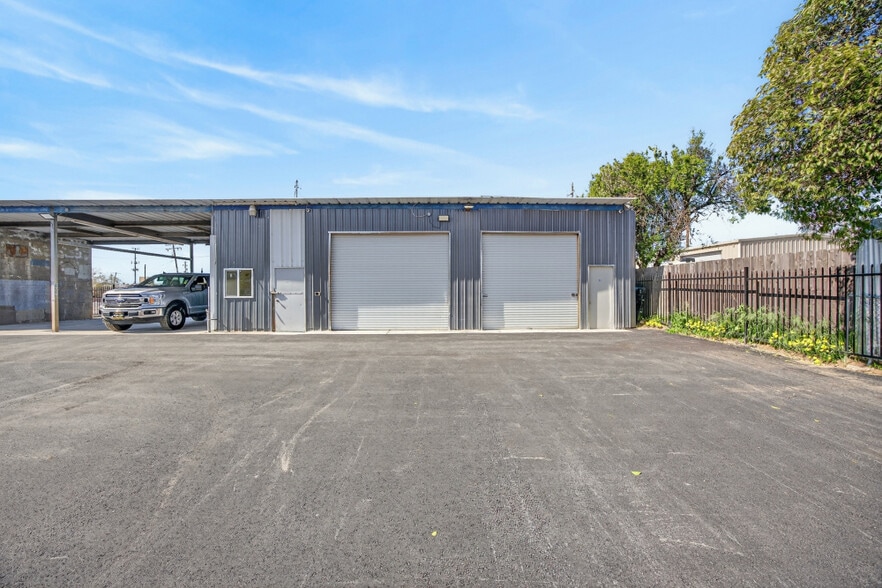 More Photos Of 1110 Ramirez St, Marysville Auto Dealership For Sale