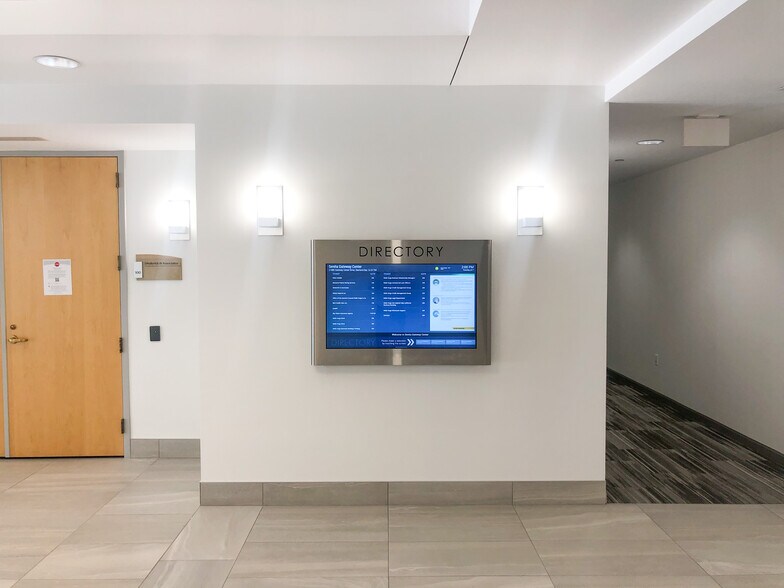 More Photos Of 21680 Gateway Center Dr, Diamond Bar Office For Lease