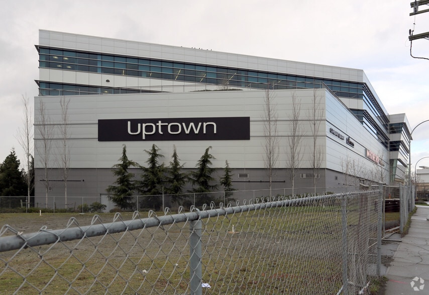 More Photos Of 3450-3691 Uptown Blvd, Victoria Unknown For Lease