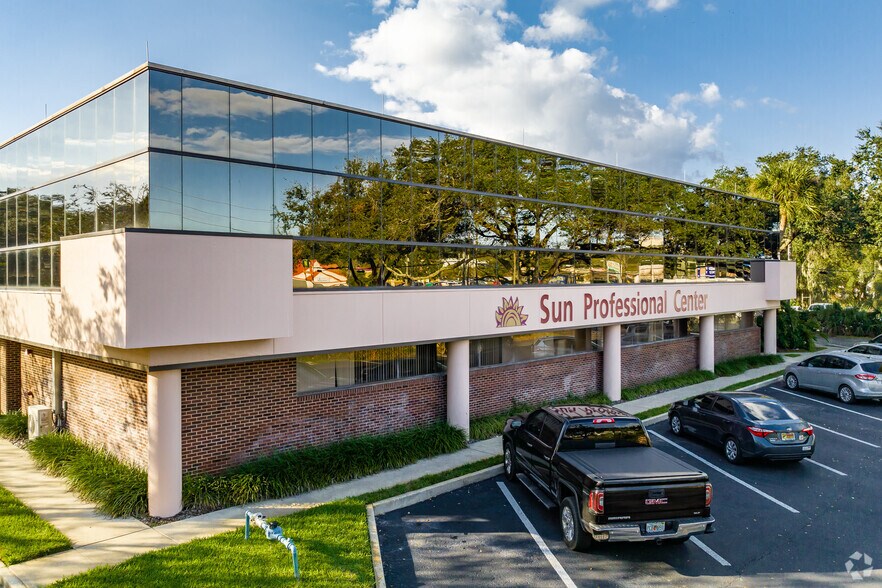 More Photos Of 6719 Gall Blvd, Zephyrhills Medical For Sale