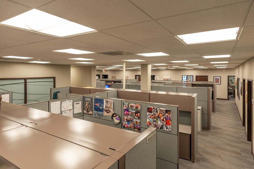 More Photos Of 500 S 4th St, Las Vegas Office For Lease