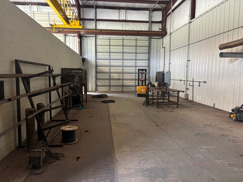 More Photos Of 6040 Highway 175, Frierson Warehouse For Sale