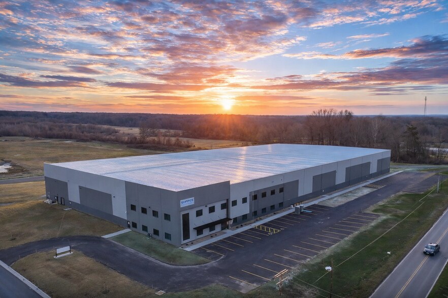 More Photos Of 13001 Mahoning Ave, North Jackson Warehouse For Lease