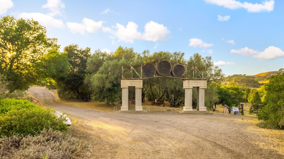 More Photos Of 5200 Sonoma Hwy, Napa Specialty For Sale