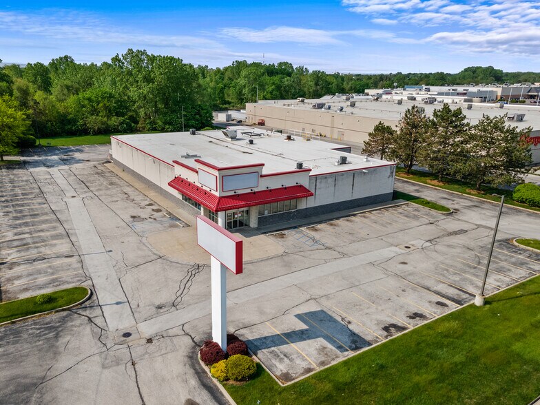 More Photos Of 613 W Alexis Rd, Toledo Medical For Sale