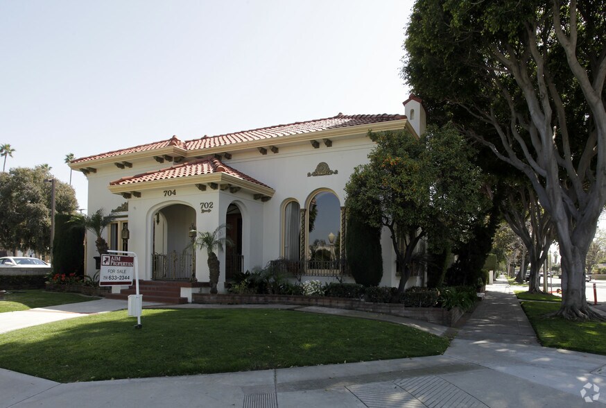 Primary Photo Of 702-704 E Chapman Ave, Orange Office For Lease