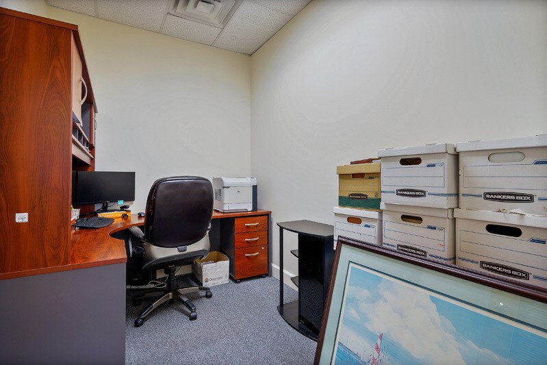 More Photos Of 4437 Brookfield Corporate Dr, Chantilly Office For Sale