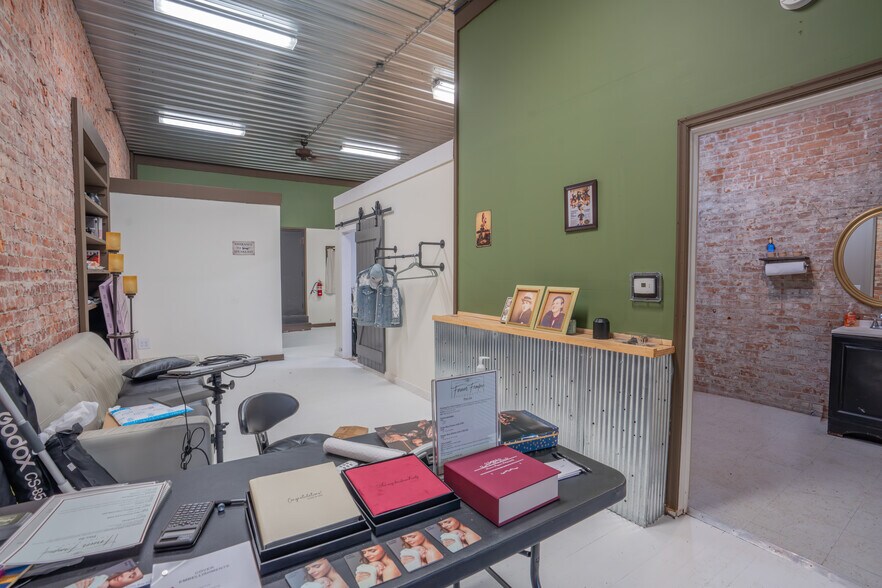 More Photos Of 207 S Railroad St, Brookston General Retail For Sale