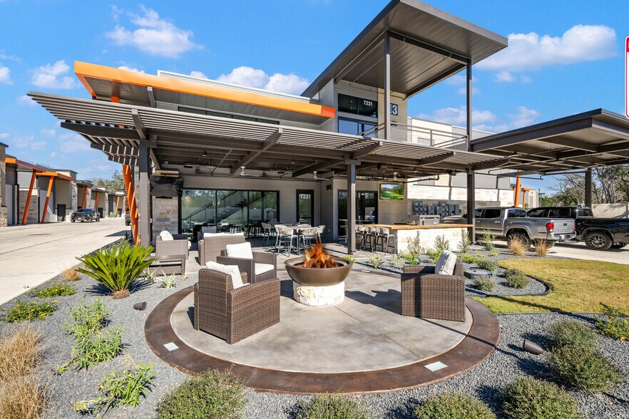 Primary Photo Of 7231 Stonewall Bnd, San Antonio Specialty For Sale