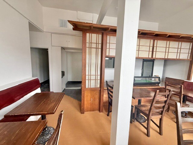 More Photos Of 3489 16th St, San Francisco Storefront Retail Residential For Lease