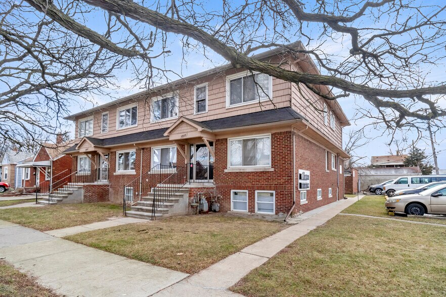 More Photos Of 1205 Garfield Ave, Lincoln Park Apartments For Sale