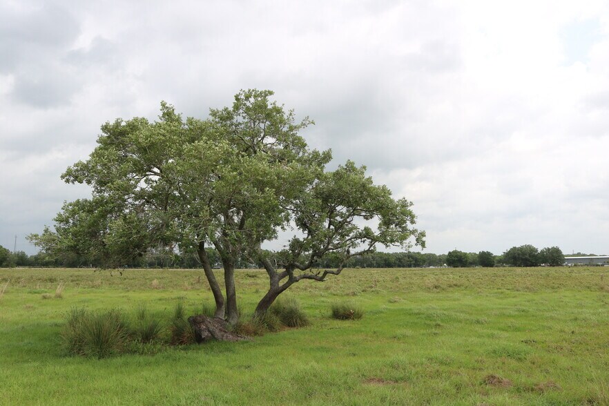 More Photos Of Southeast 70 hwy, Arcadia Land For Sale