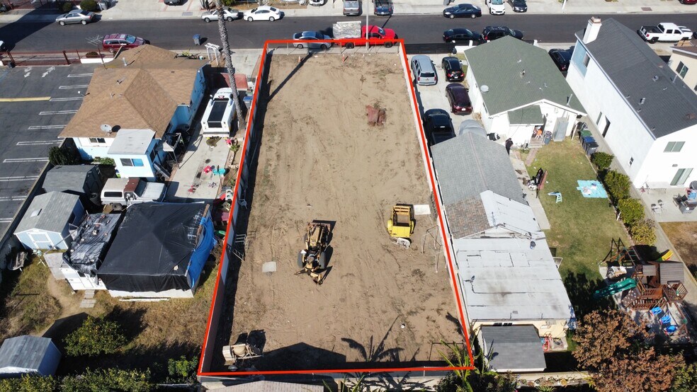 More Photos Of 624 Pacific St, Carson Land For Lease