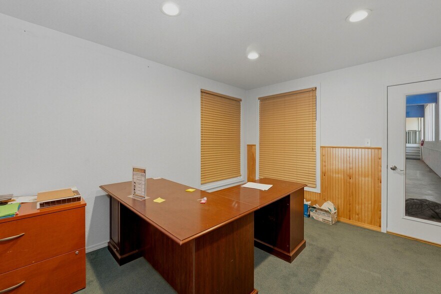More Photos Of 422-426 E Main St, Trinidad Auto Dealership For Sale