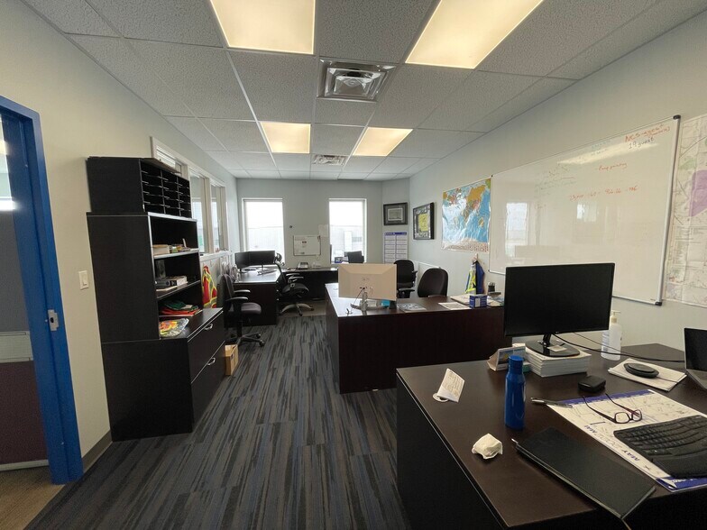 More Photos Of 280 Portage Clos, Sherwood Park Warehouse For Sale