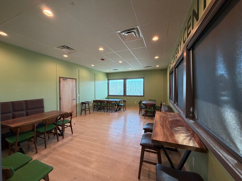 More Photos Of 12634 Indore Pl, Littleton Restaurant For Sale