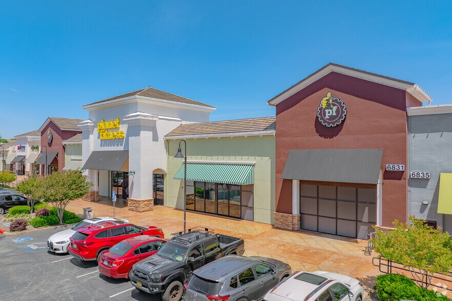 More Photos Of 6819-6835 Lonetree Blvd, Rocklin Freestanding For Lease
