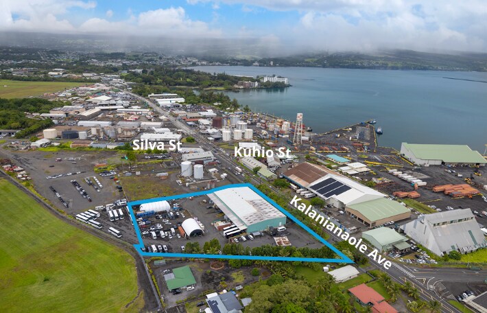 More Photos Of 888 Kalanianaole St, Hilo Distribution For Sale