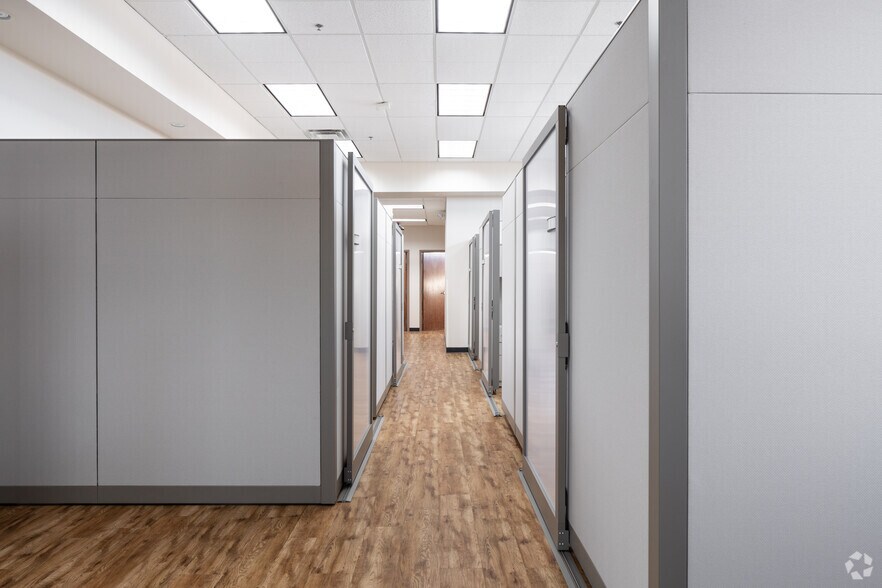 More Photos Of 3985 S Lincoln Ave, Loveland Research And Development For Lease