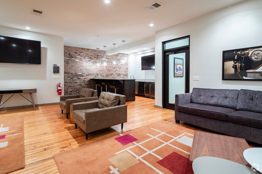 More Photos Of 307 2nd Ave SE, Decatur Apartments For Lease