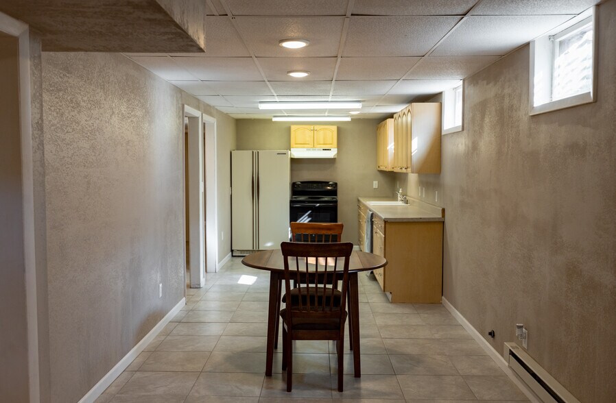 More Photos Of 504 E Lyon St, Laramie Healthcare For Sale