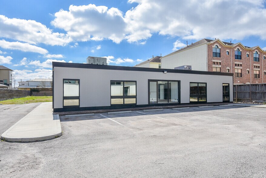 More Photos Of 8703 Meadowcroft Dr, Houston Medical For Lease