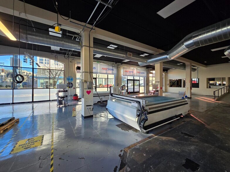 More Photos Of 2900-2902 Rucker Ave, Everett Freestanding For Lease