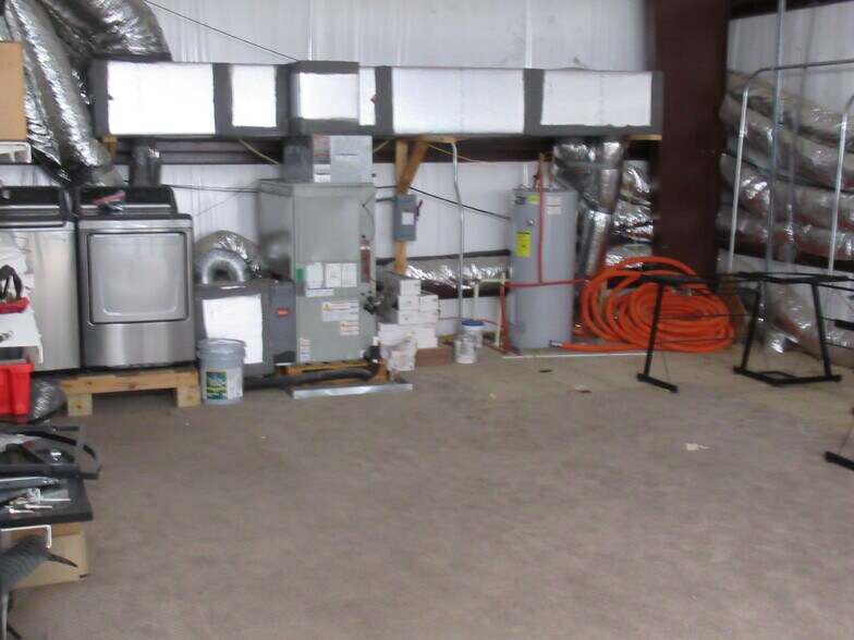 More Photos Of 21061 Gene Campbell Blvd, New Caney Warehouse For Sale