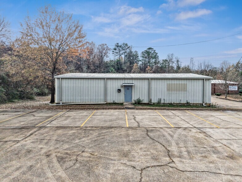 Primary Photo Of 0-3325 University Blvd, Tuscaloosa Industrial For Sale