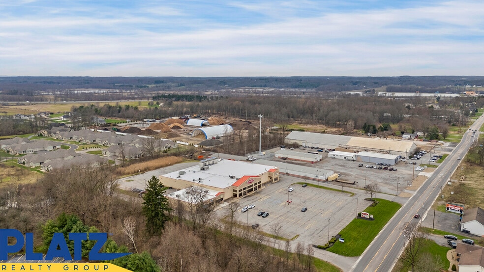 More Photos Of 1135 W Western Reserve Rd, Poland Supermarket For Sale