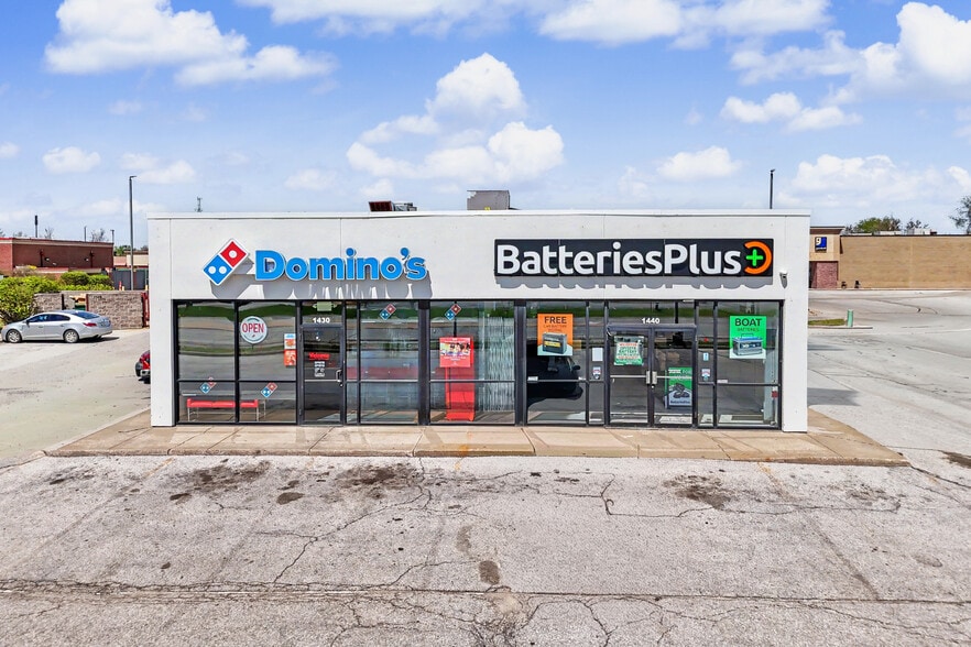 Primary Photo Of 1430-1450 E Army Post Rd, Des Moines Freestanding For Lease