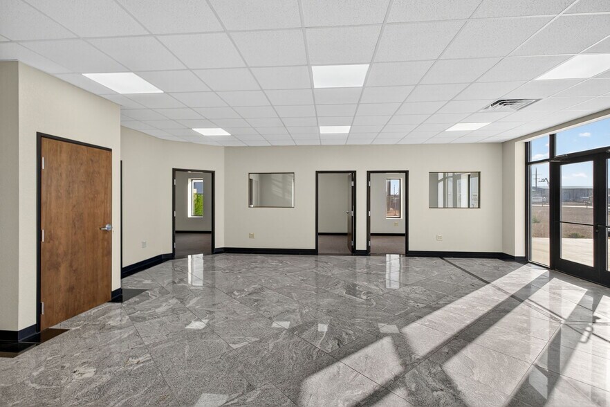 More Photos Of 16680 W Basin St, Odessa Warehouse For Sale