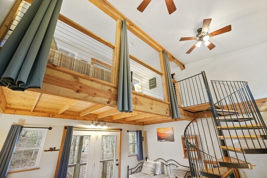 More Photos Of 400 Mulberry Gap Rd, Ellijay Hospitality For Sale