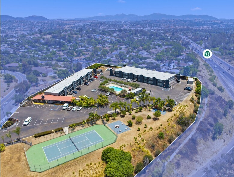 More Photos Of 330 Mar Vista Dr, Vista Apartments For Sale