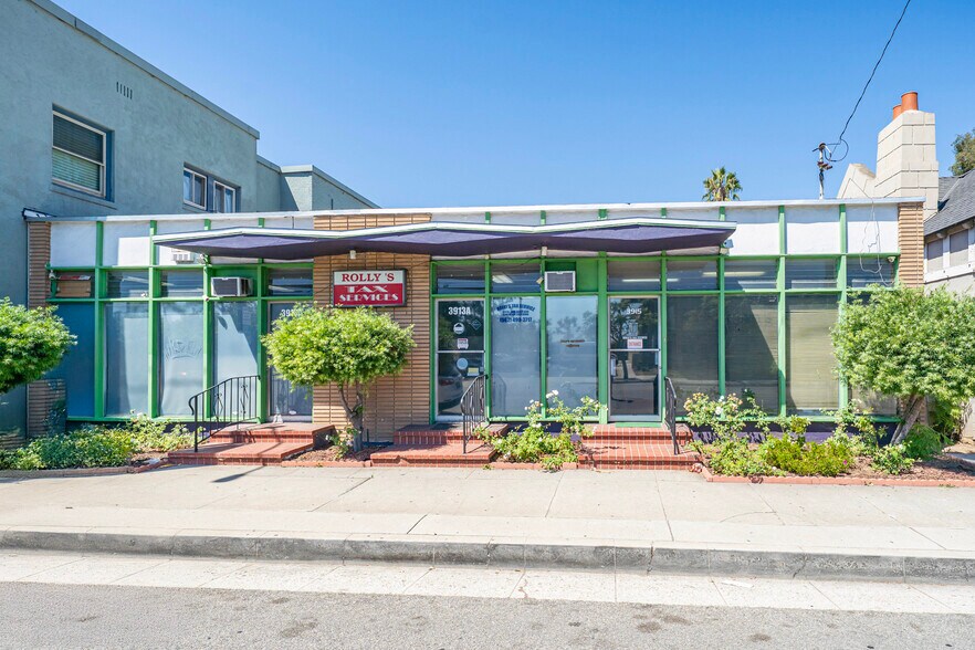 More Photos Of 3915 Long Beach Blvd, Long Beach Office For Sale