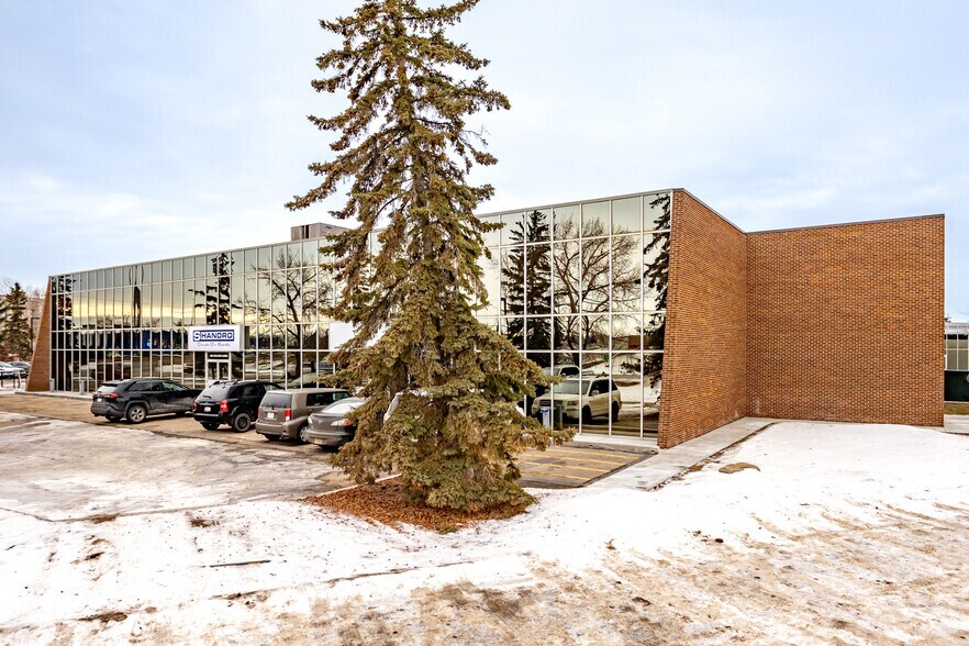 Primary Photo Of 17420 Stony Plain Rd, Edmonton Office For Lease