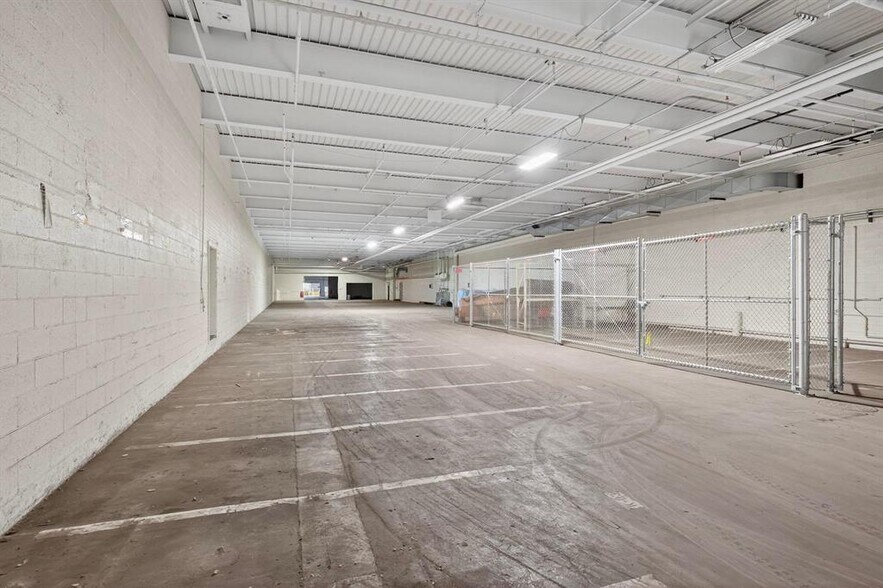 More Photos Of 700 Dura Beauty Ln, Wisconsin Rapids Warehouse For Lease